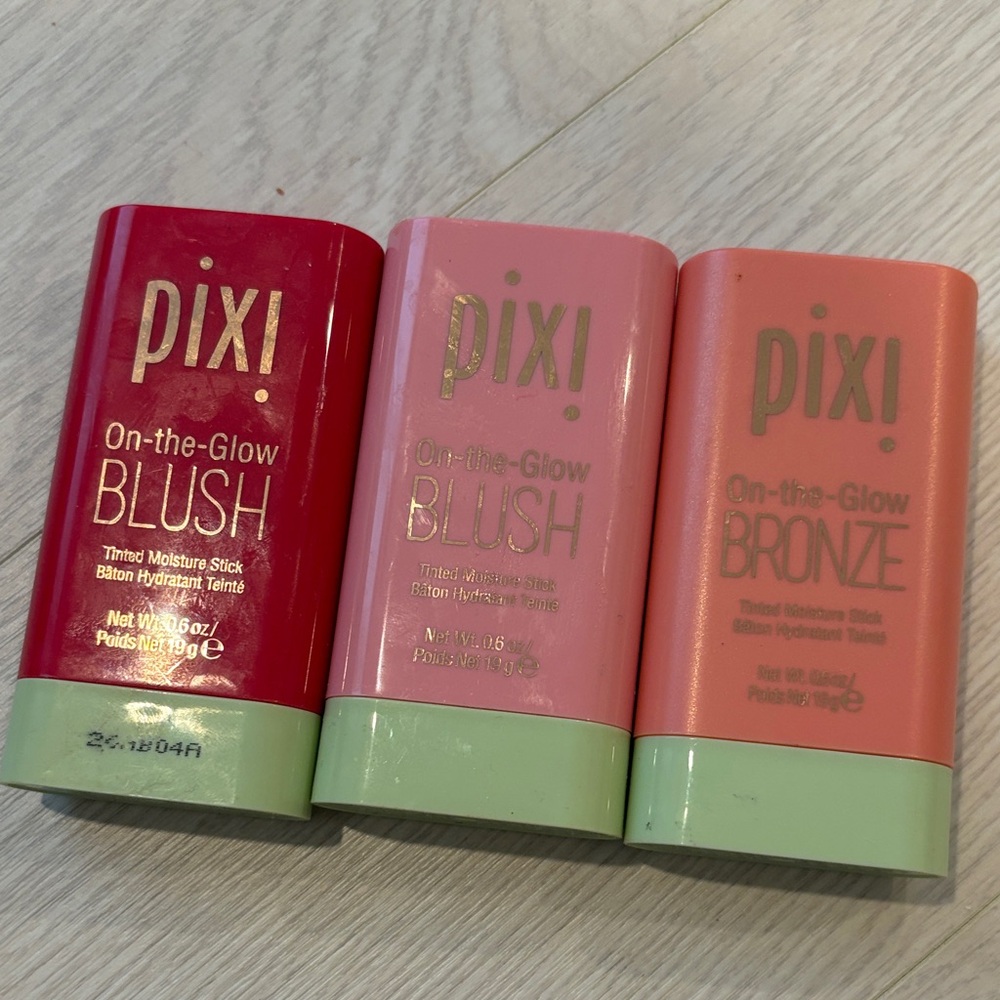 Pixi On-the-Glow Blush and Bronze Trio